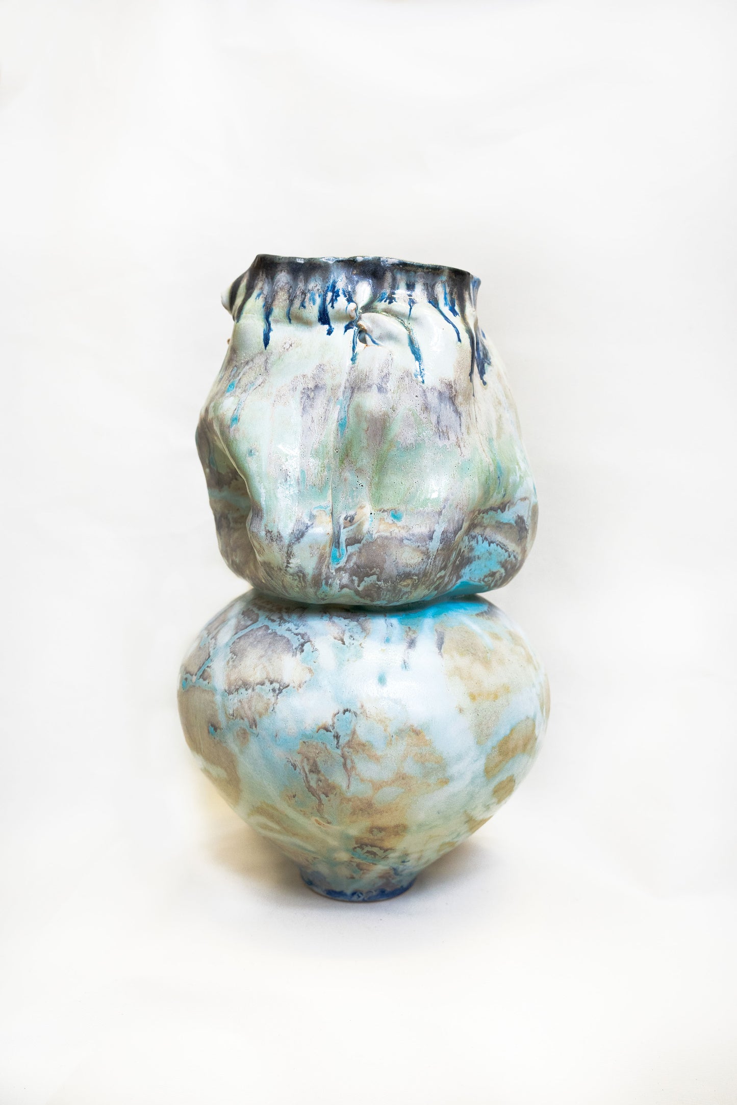 Sunken Ice Cap Vase