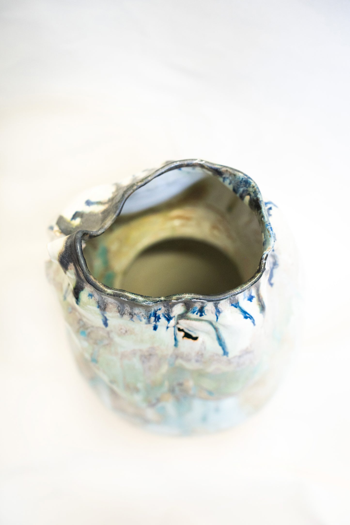 Sunken Ice Cap Vase